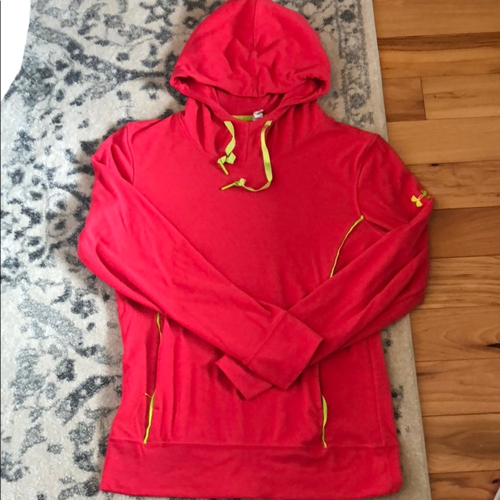 Under armor woman’s hoodie